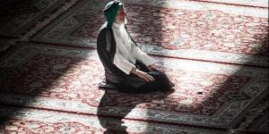 هل يجوز صلاة الضحى ركعتان فقط؟ وحكم أدائها 4 ركعات بتشهد أوسط - خبر صح