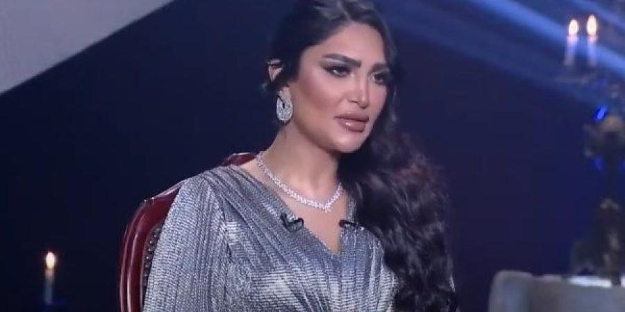 سالي عبد السلام عن زوجة كريم فهمي: بنت خالتي بس فيه مشاكل عائلية - خبر صح