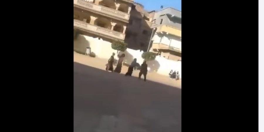خبير تربوي يطالب بالتحقيق مع الطالبات المعتدى عليهن من مدير مدرسة البحيرة - خبر صح